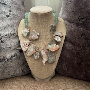 Chic Natural Stone Necklace with Green and Beige Hues